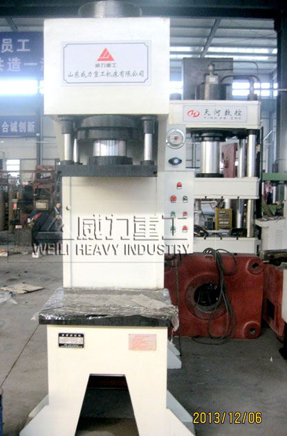 滕州100噸單柱液壓機 滕州100噸單柱液壓機